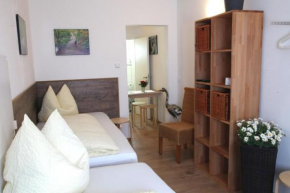 Easy Stay Apartment